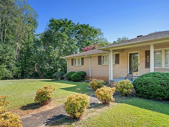 2nd image of 806 Evelyn Dr
