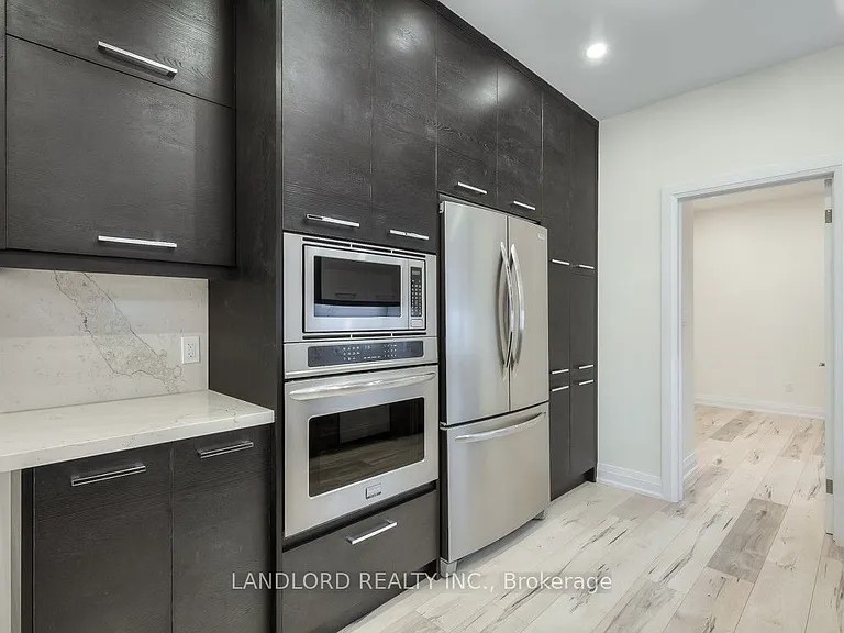 100 Massey St #MAIN BSMT — Photo 3