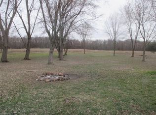 1422 E Midlothian Blvd, Youngstown, OH 44502