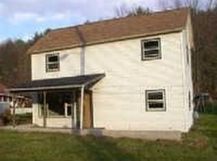 187 School St SE #B, New Philadelphia, OH 44663