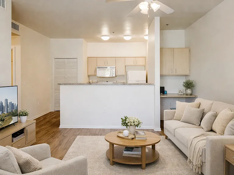 Tierra Pointe Apartments — Photo 9