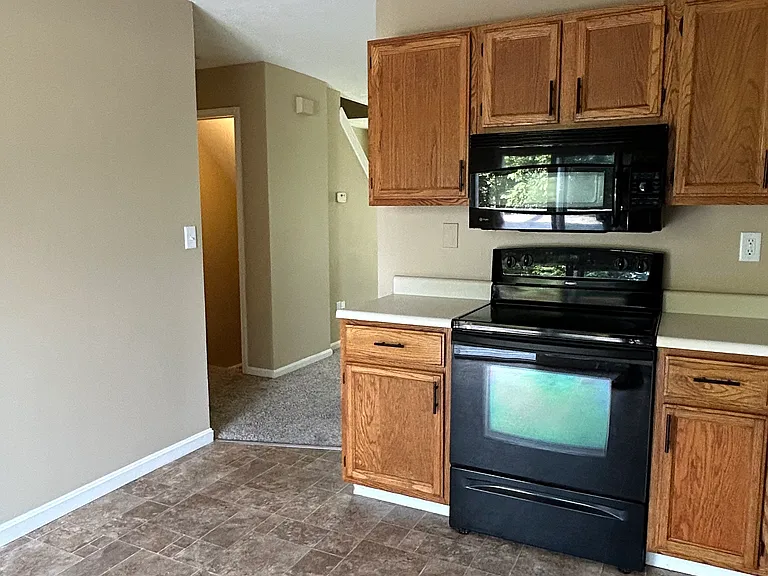 3381 Northway Dr — Photo 8