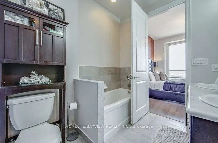 133 Wynford Dr #Penthouse 304 — Photo 26