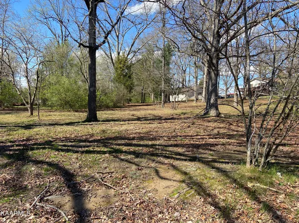 607 Amerine Rd, Maryville, TN 37804