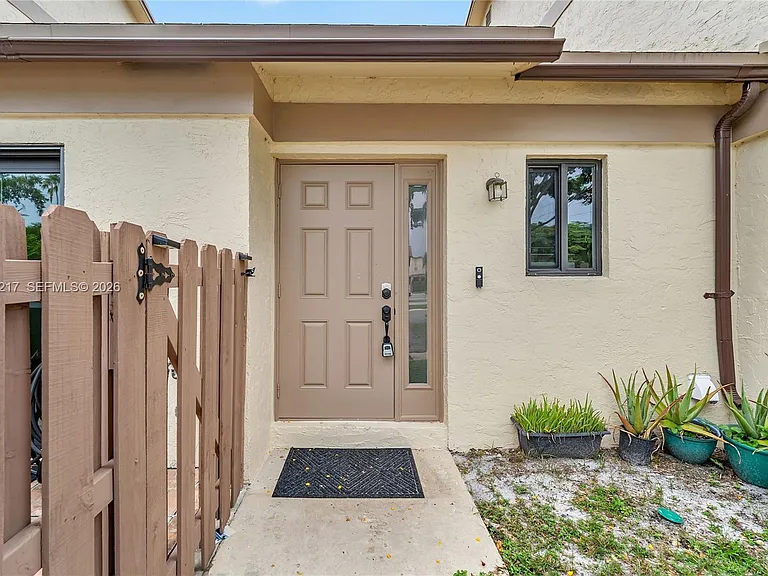 2950 NW 106th Ave #7 — Photo 4