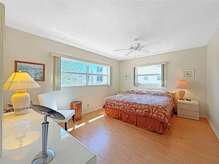 1030 Country Club Dr #309 — Photo 12