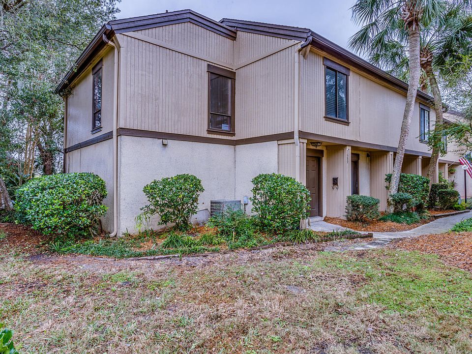 1st image of 7689 Las Palmas Way
