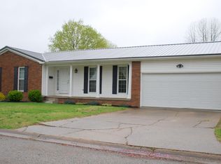 142 English Rd, Point Pleasant, WV 25550