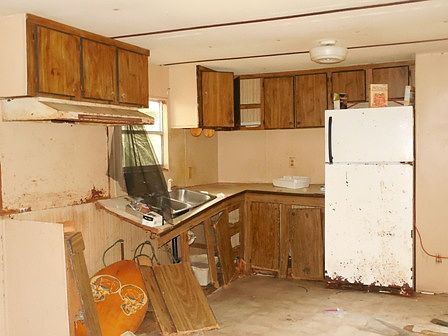 4th image of 220 W Ashland Ave