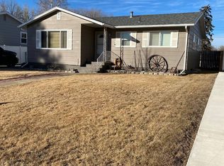 717 9th Ave SW, Sidney, MT 59270