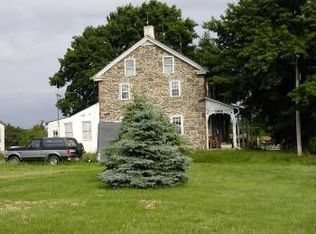 3045 Big Rd, Zieglersville, PA 19492