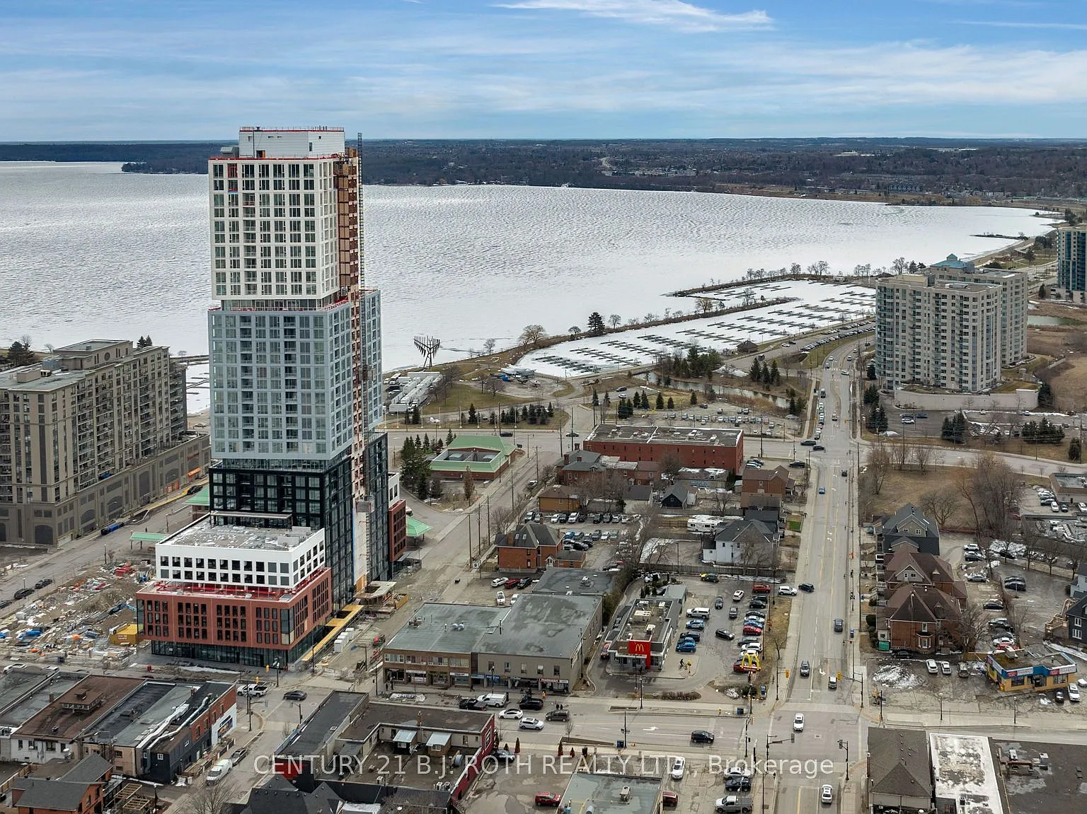 1 bed, $2,100 — Photo 1