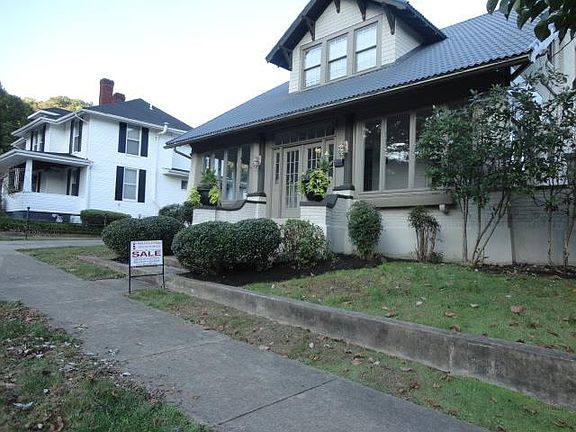 4th image of 512 Court St