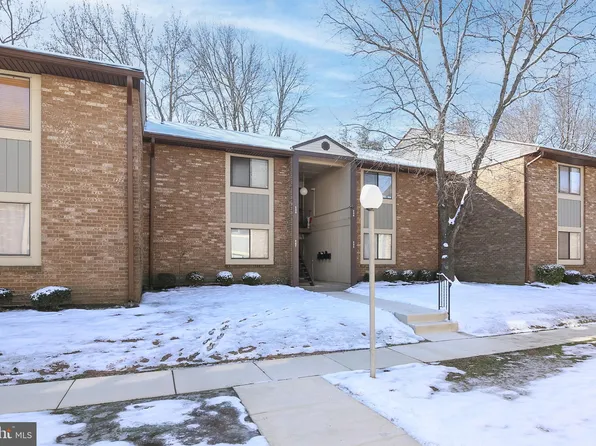 115 E Kings Hwy Unit 246, Maple Shade, NJ 08052