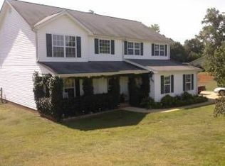 308 Red Fox Ln, Chesnee, SC 29323