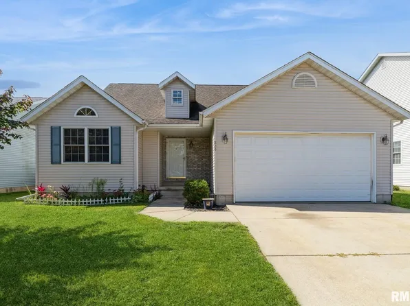 825 Cypress Dr, Colona, IL 61241