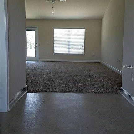 3rd image of 903 Fraser Dr