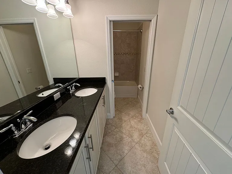 12119 Uleta Ln — Photo 48