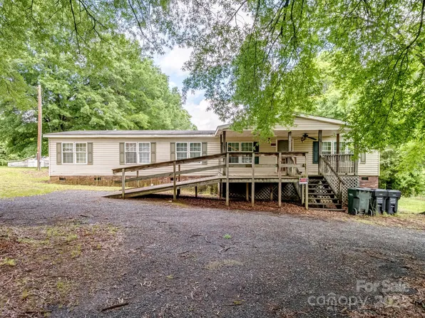 84 Sumner Ave NW, Concord, NC 28027