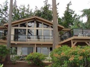 1532 Scenic Heights Rd, Oak Harbor, WA 98277