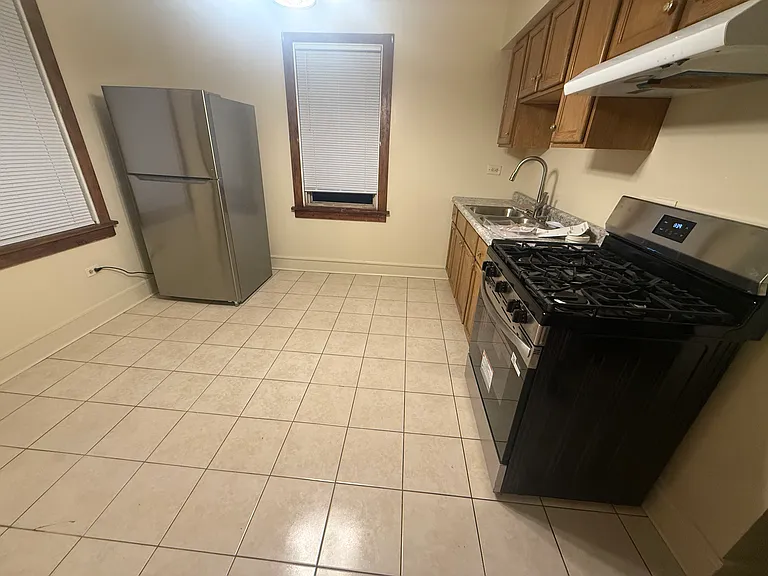 3730 W Lyndale St #2 — Photo 14