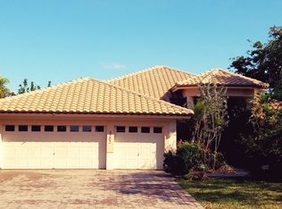 5202 NW 109th Ln, Coral Springs, FL 33076