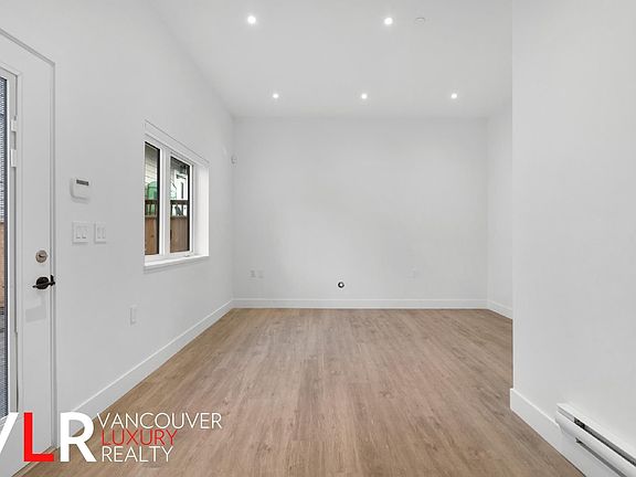 5th image of 150 E 18th Ave