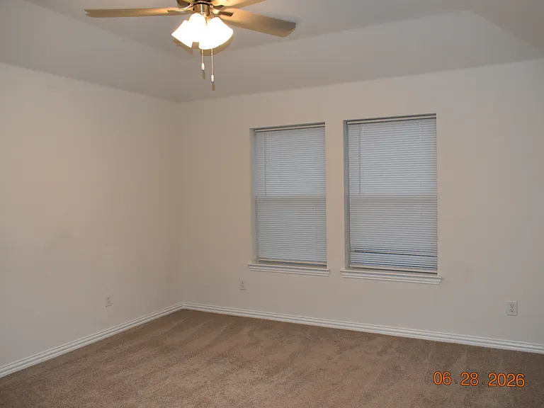 3321 Riverlawn Dr — Photo 26