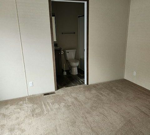 3rd image of 4904 Bay Dr #55