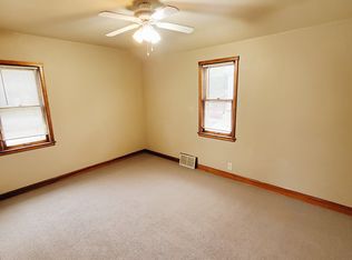 2425 S 82nd St, Milwaukee, WI 53219