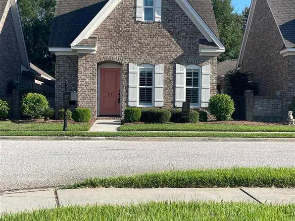 913 Abbington Hall Dr, Florence, SC 29501