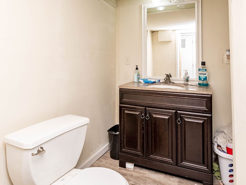 2nd image of 1308 Anthony St #1C