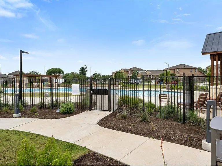 4701 Canongate Dr — Photo 22