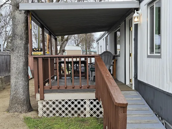 380 W Gregory Rd Unit 1, Central Point, OR 97502