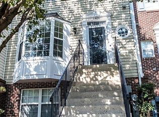 2484 Revere Ct #27B, Crofton, MD 21114