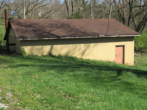 3rd image of 520 Nest Egg Rd