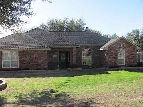 1st image of 212 Lost Oaks Dr