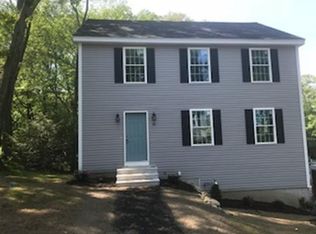 18 Mohawk Cir, Georgetown, MA 01833