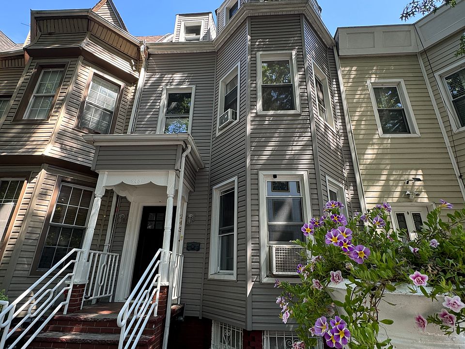 1st image of 243 Winthrop St Floor 1