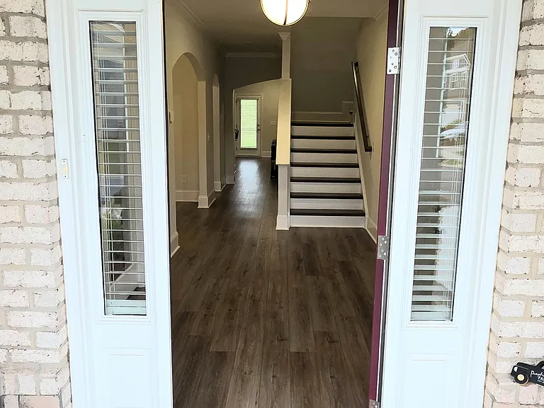 121 Horace Ct — Photo 16