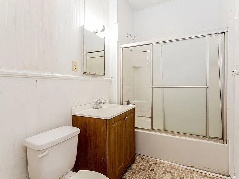 938 Fort Wood St #4 — Photo 11