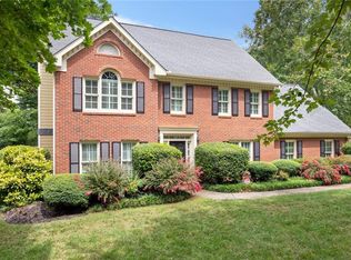 957 Chestnut Hill Rd, Marietta, GA 30064