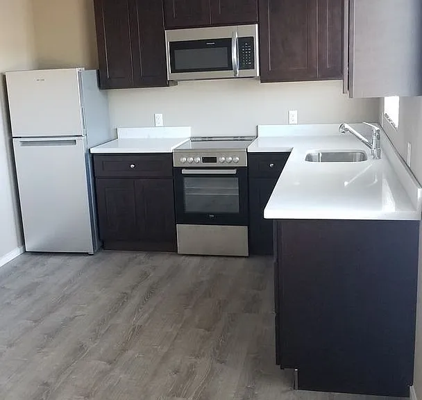 4524 S Junett St — Photo 2