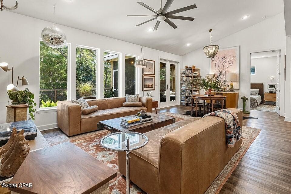 1st image of 448 Ricker Ave