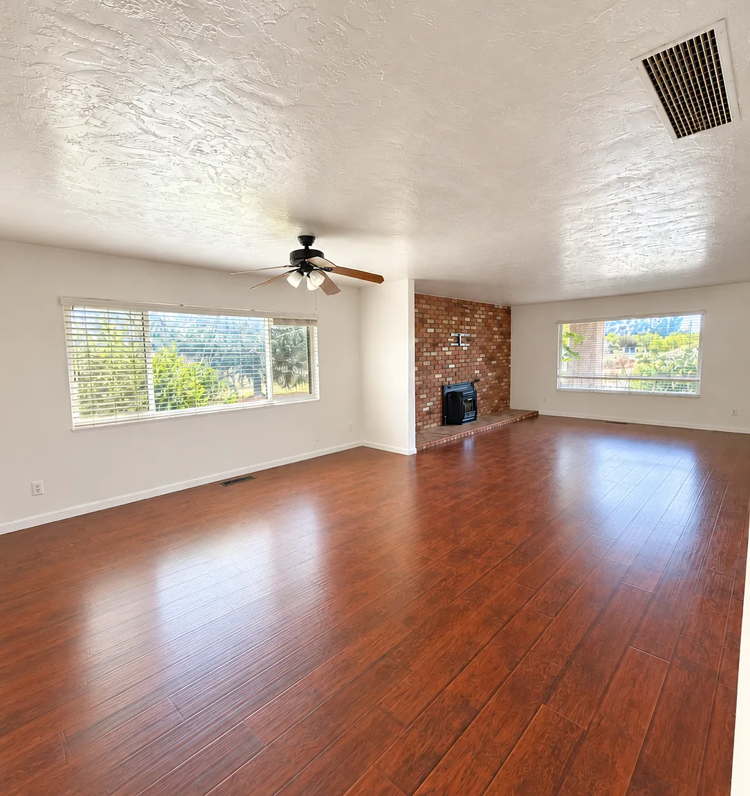 2 bed, $1,800 — Photo 4