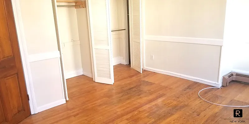 Rented by R New York | media 17