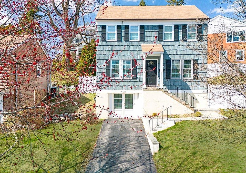 1st image of 301 Livingston Avenue