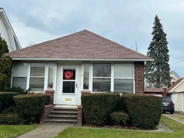 206 W 30th St, Lorain, OH 44055