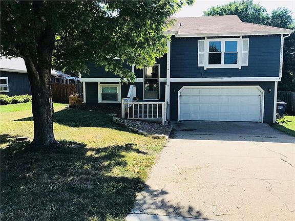 2nd image of 2520 Ponderosa Dr