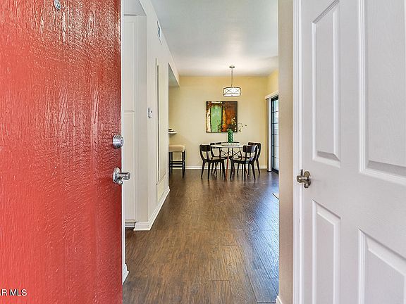 3rd image of 2384 Archwood Ln Unit 13